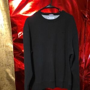 Y2k Vintage Champion Men's Black Crewneck Sweater